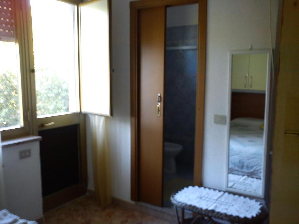 Agriturismo Crabileddu Hotell Valledoria  Rum bild